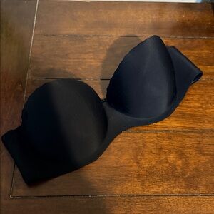 Victoria's Secret Black Seamless Bra